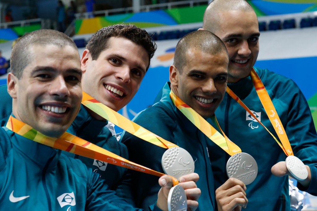 Daniel Dias, André Brasil, Ruiter Silva e Phelipe Rodrigues ficaram com a prata no revezamento 4x100 livre - Foto: Marcelo Sá/MPix
