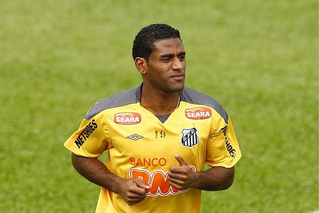 Rychely, de 31 anos, foi anunciado nesta sexta-feira como novo reforço do Paracatu para o Candangão 2019 - Foto: Ricardo Saibun/Santos FC