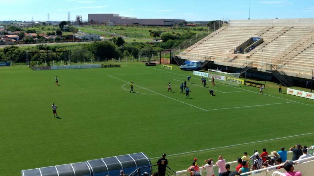 Auto Esporte vence Brasília por 2x0 e "coloradinho" encerra a Copinha sem vencer nenhum jogo - Foto: Ednoval Matias/Especial para a EB