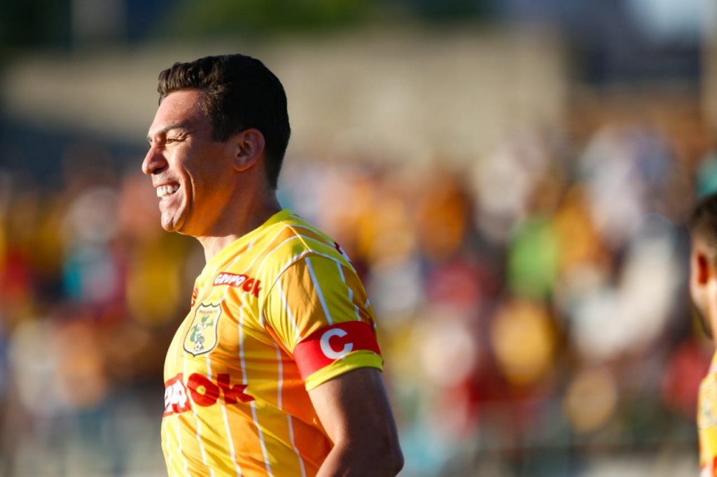 Lúcio marca o gol único da partida e abre vantagem para o jacaré rumo às quartas de final da Série D - Foto: Rafaela Felicciano/Metropoles