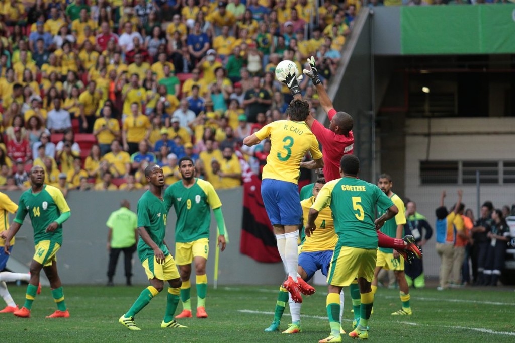 Goleiro da África do Sul, Khune foi fundamental para o empate em 0x0 - Foto: Felipe Costa/Agência Esportes Brasília
