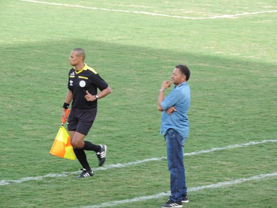 Carlos Nunes deixa o comando do Formosa com o time na 10ª colocação do Candangão 2017 - Foto: Divulgação/Formosa Esporte
