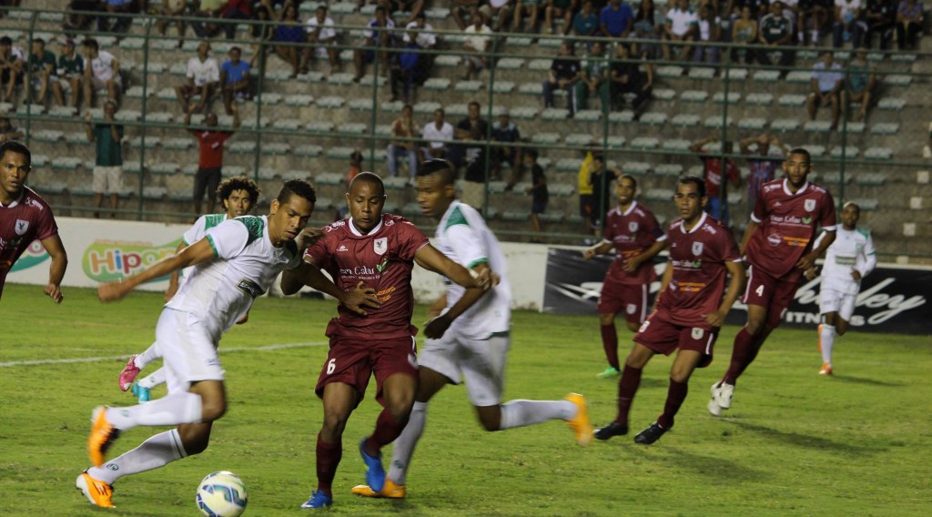 Santa Maria voltou completamente diferente para o segundo tempo, mas o Gama reagiu e conquistou a vaga para as semifinais - Foto: Divulgação/SEGama